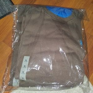 Sweat shirts name brand with tags men's XL $25